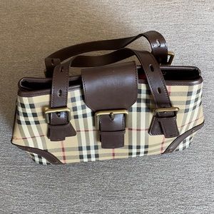 Authentic Burberry Vintage